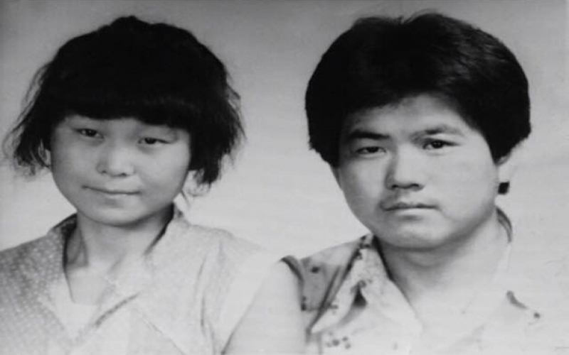 1988年，伉儷結(jié)緣，開(kāi)啟榮耀征程