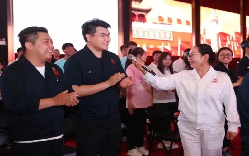綻放青春光彩 開啟榮耀征程！榮程集團舉行2023屆榮耀青年文藝匯報晚會